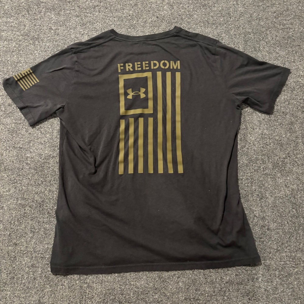 Under Armour Freedom Flag T-Shirt Mens XL Black Olive Green Tactical Tee Loose